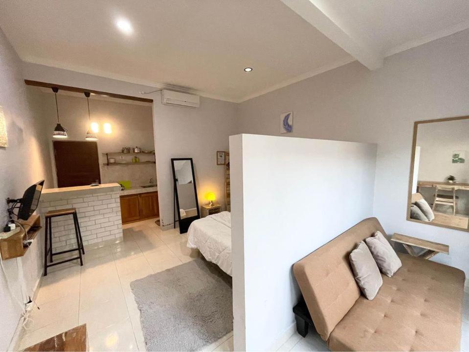 Lagriya Guest House Ketewel ภายนอก รูปภาพ